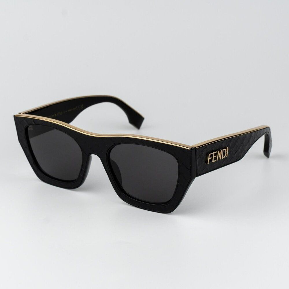 Fendi LEATHER LIMITED EDITION Women Sunglasses Square Black Grey FE40126I 01A